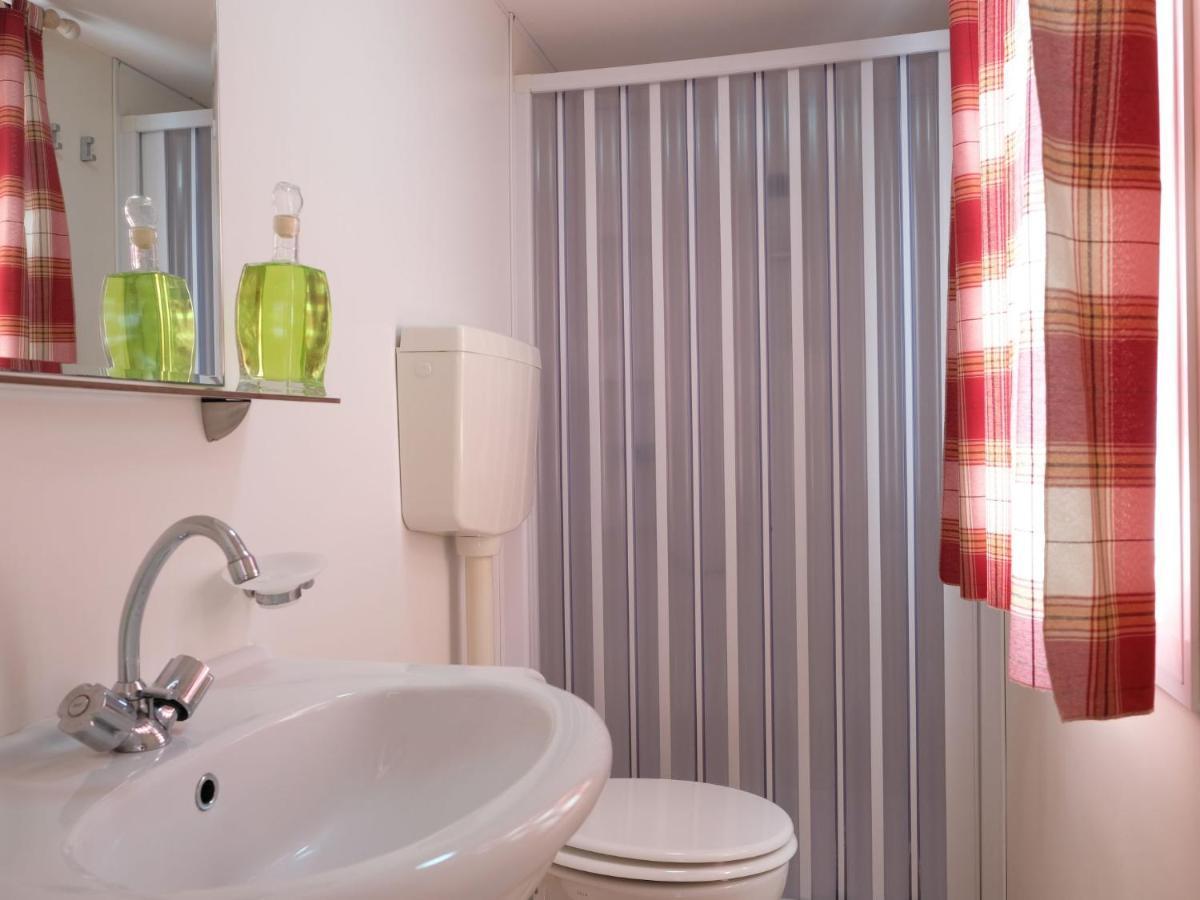Holiday Home Camping Thurium By Interhome Marina di Schiavonea Ngoại thất bức ảnh