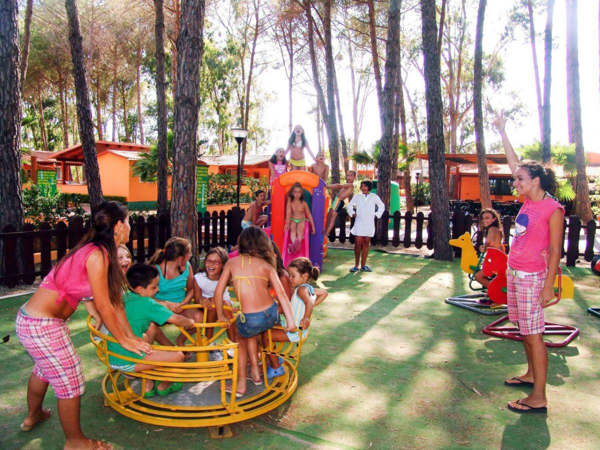 Holiday Home Camping Thurium By Interhome Marina di Schiavonea Ngoại thất bức ảnh